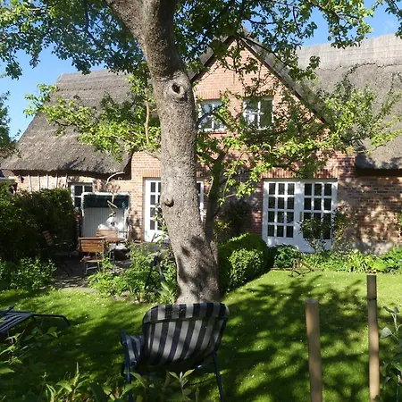 Fischerhaus 02 *