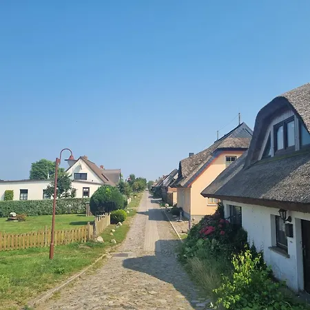 Fischerhaus 02 *